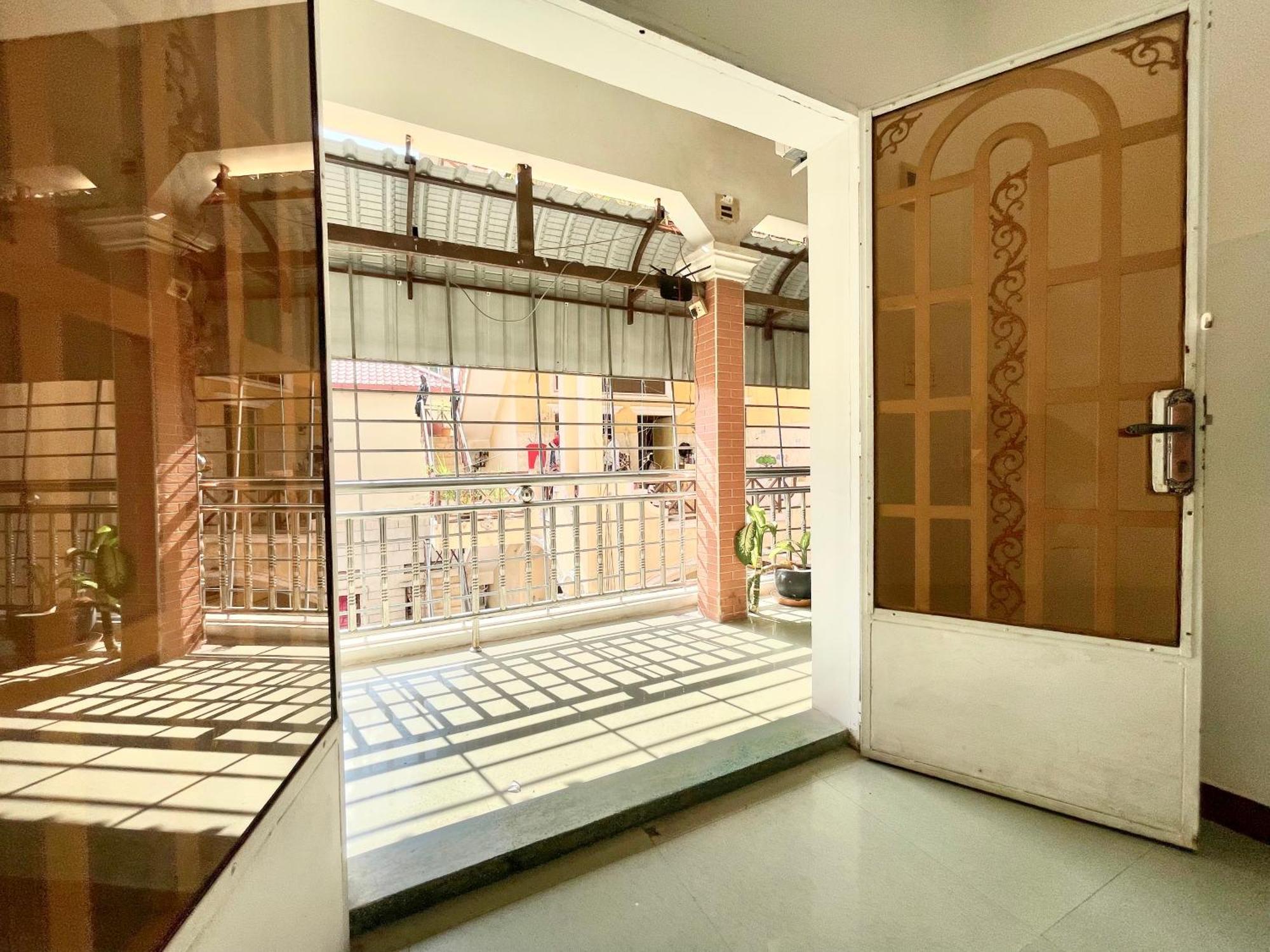 Sky - 50m To Museum And Riverside Bed & Breakfast Phnom Penh