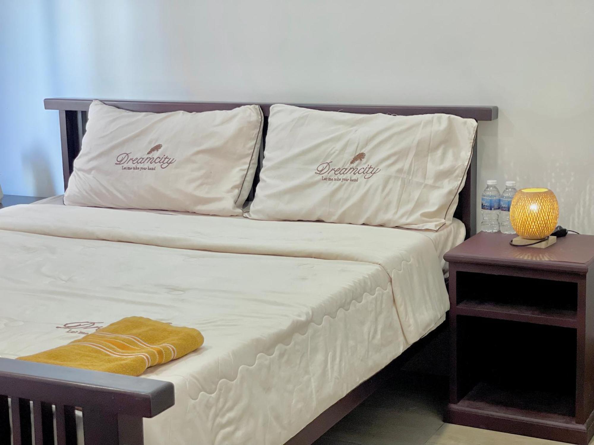 Sky - 50m To Museum And Riverside Bed & Breakfast 2*