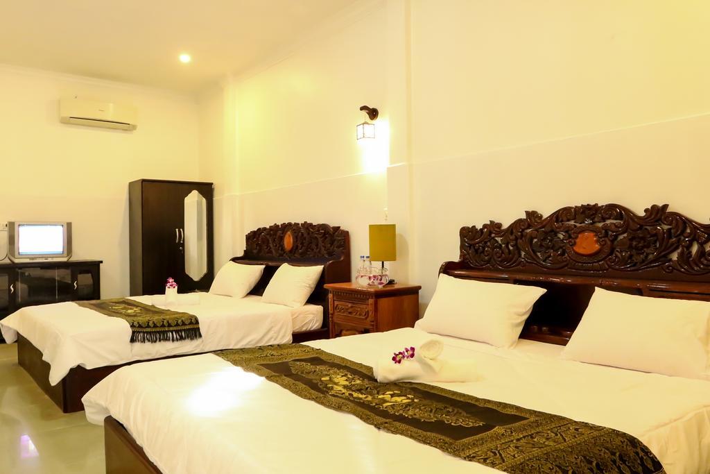 Sky - 50m To Museum And Riverside Bed & Breakfast Phnom Penh