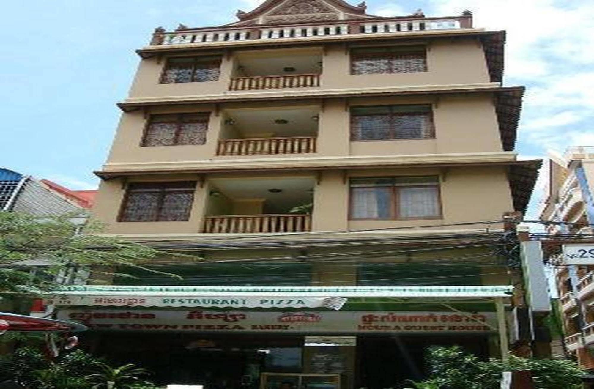 Sky - 50m To Museum And Riverside Bed & Breakfast 2*