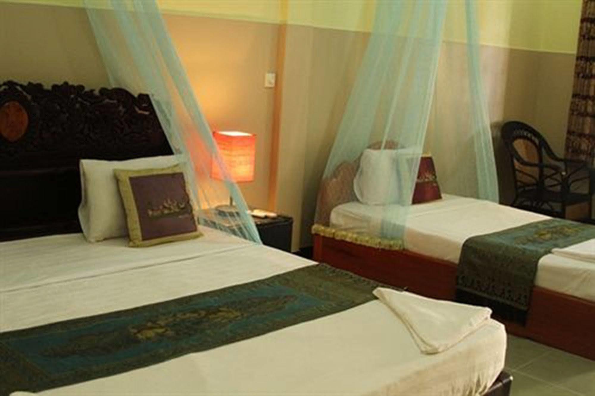 Sky - 50m To Museum And Riverside 2* Phnom Penh